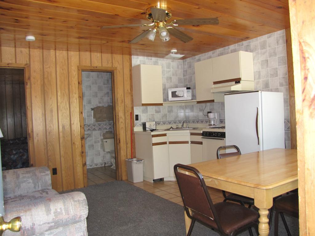 Depe Dene Resort Лейк Джордж Стая снимка